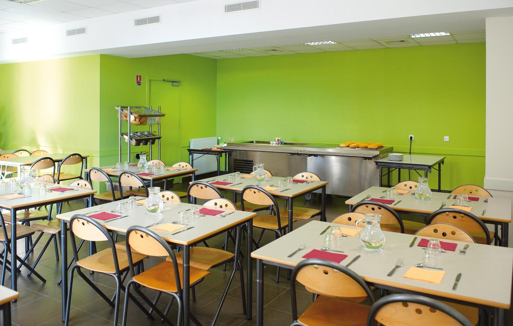 Hotel Jf Accueil & Formation *